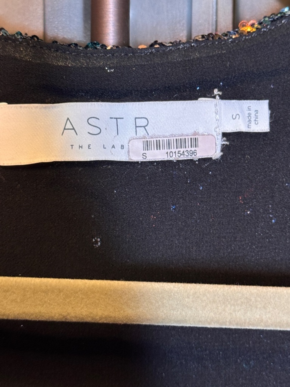 ASTR The Label Primadonna Top Sequin Sunset Party Long Sleeve Crop Top - Small - Picture 4 of 6